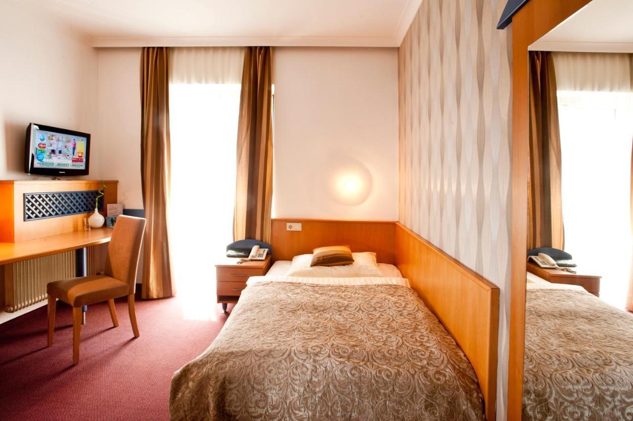 Hotel Geyer Klagenfurt am Woerthersee Kültér fotó